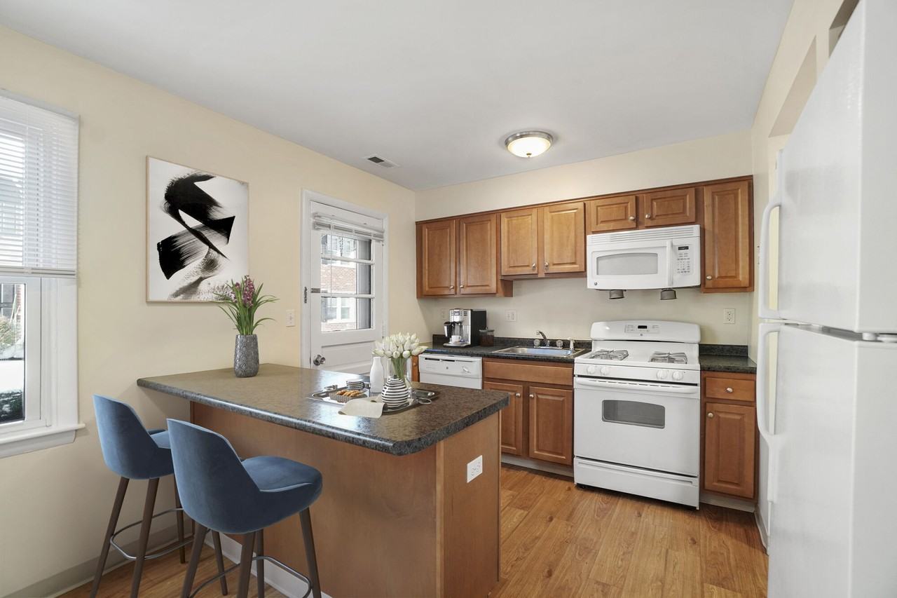 The Fairways - Photo 2 of 29