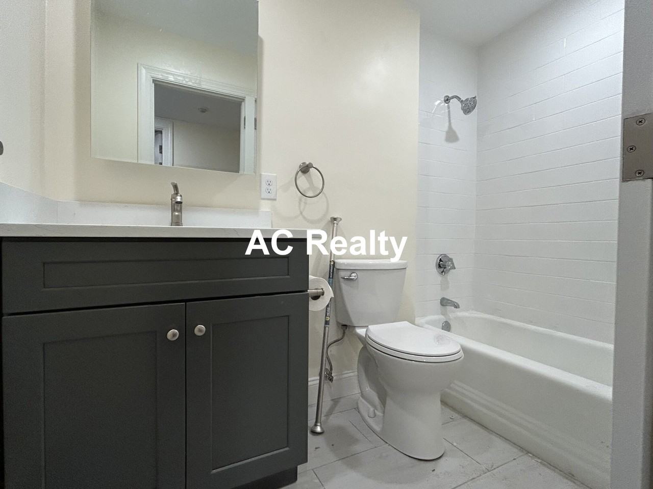 27 Minot St #C - Photo 7 of 7