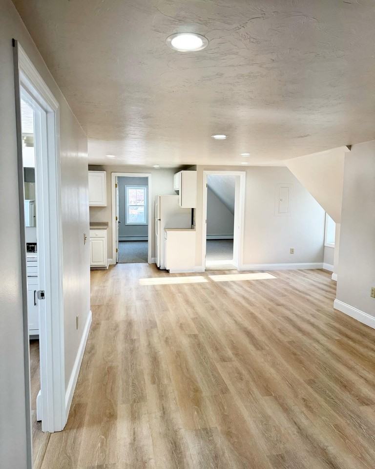 136 Washington St #NA - Photo 2 of 17