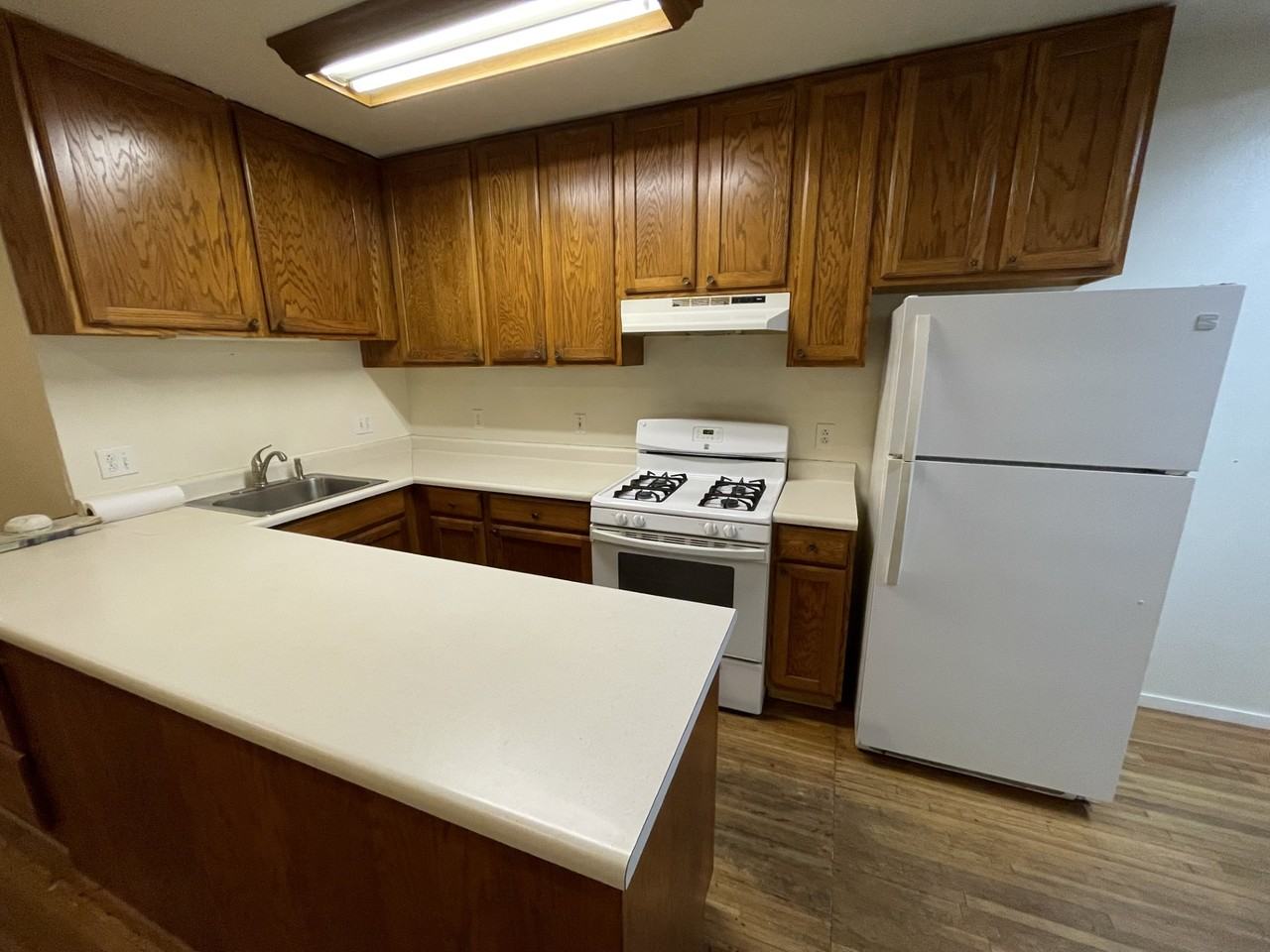 321 N Franklin St #1 - Photo 3 of 7