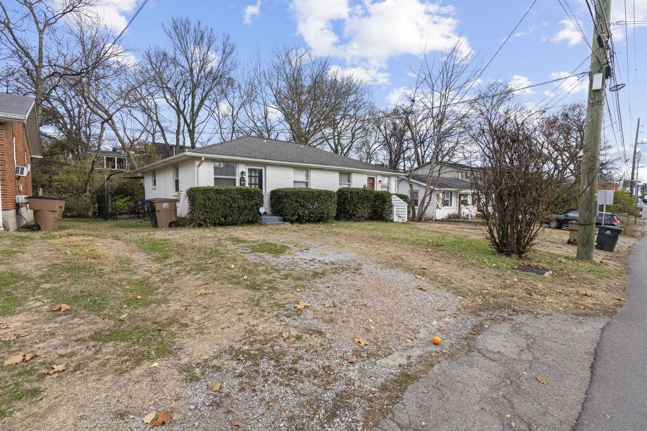 1210B Kirkwood Ave #1 - Photo 3 of 25