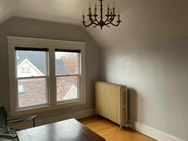 3315 Oakland Ave - Photo 3 of 8