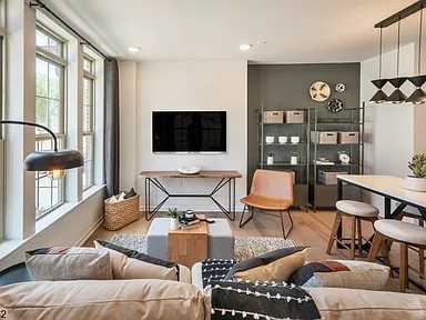 15 Robeson St - Photo 3 of 11