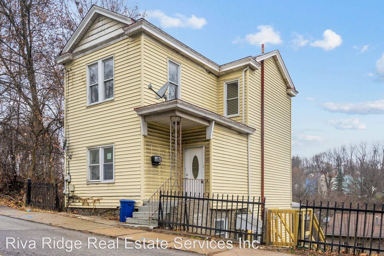 2915 Arlington Ave, Pittsburgh, PA 15210 3 Bedroom House for 1,495