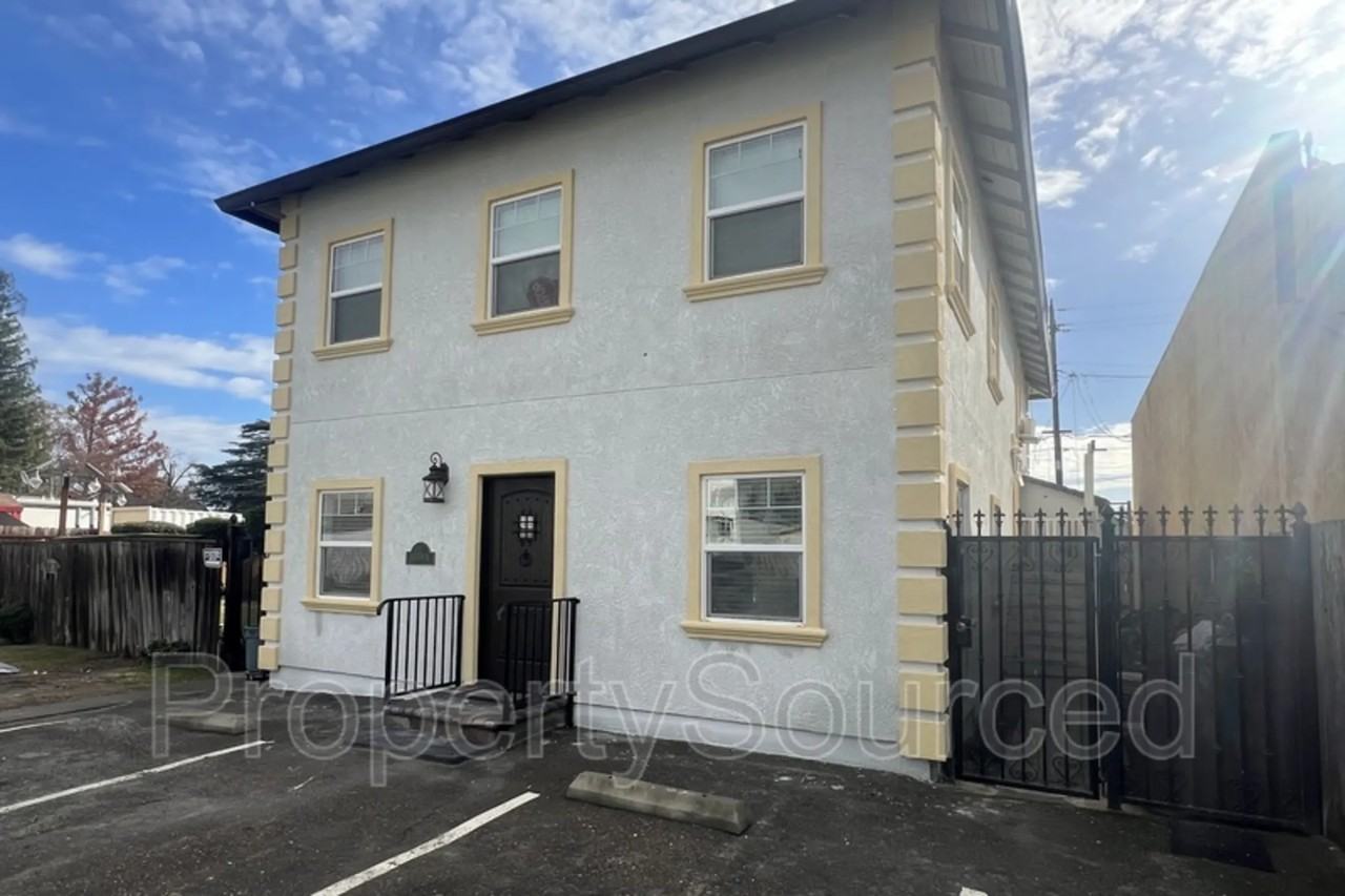 13438 E Highway 88 - Photo 2 of 18