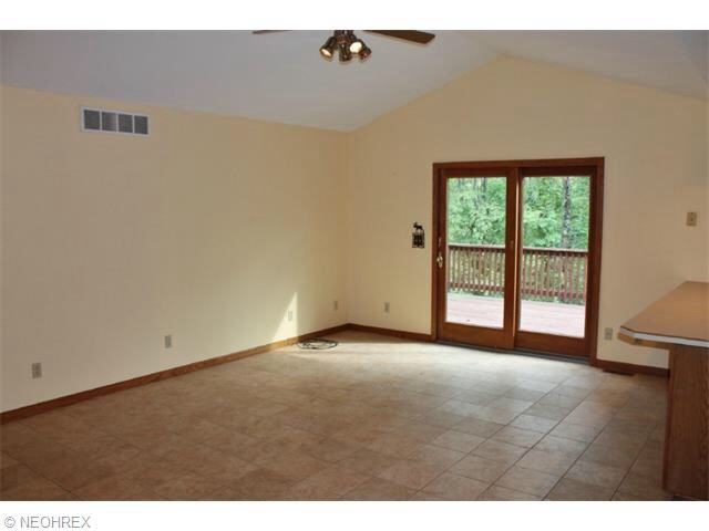 4443 White Tail Ct - Photo 3 of 19