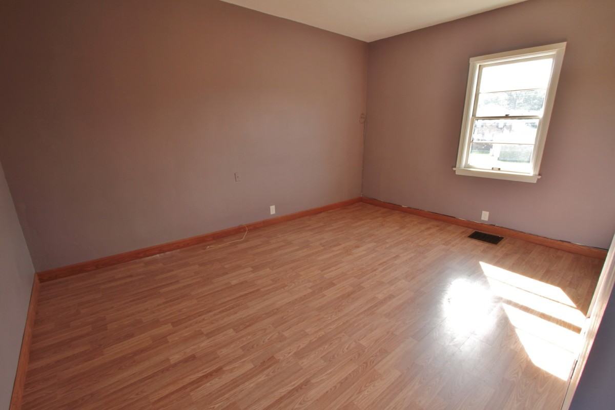 1406 Linden Ave - Photo 3 of 14