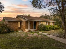 3300 Adeline Dr - Photo 1 of 1
