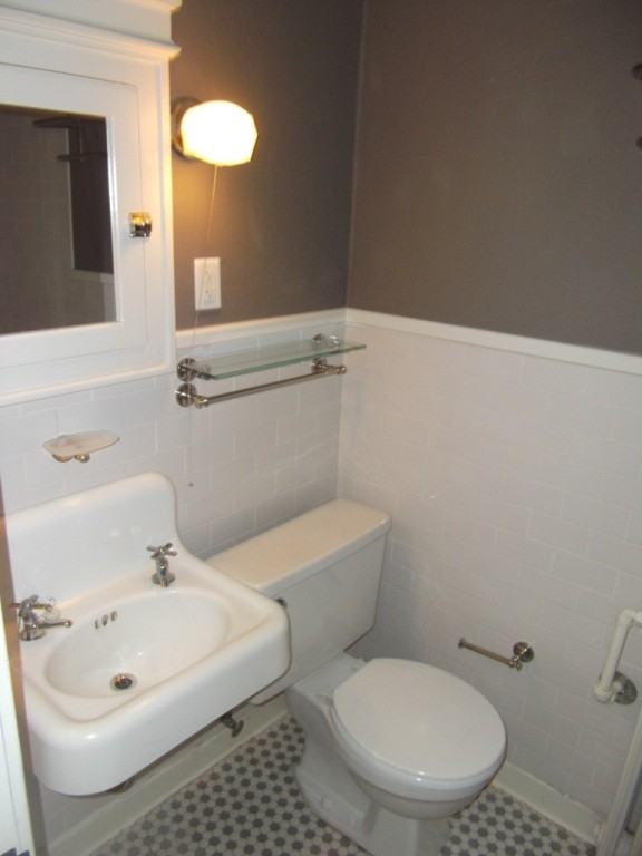 1235 E Elm Street - Photo 2 of 9