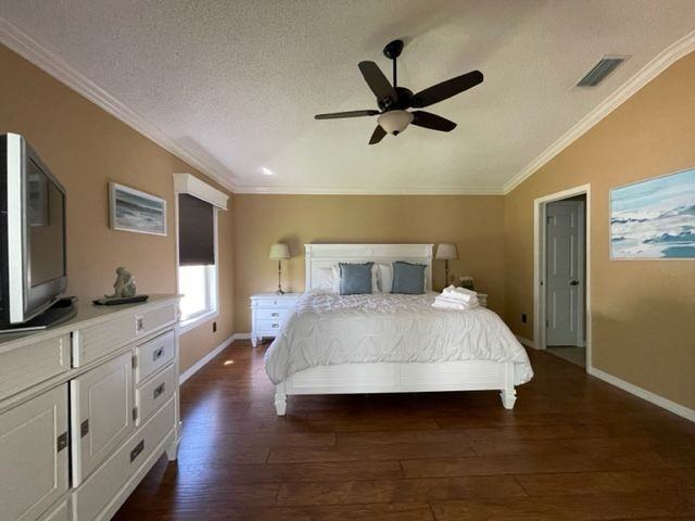 2383 Camden Terrace - Photo 6 of 22