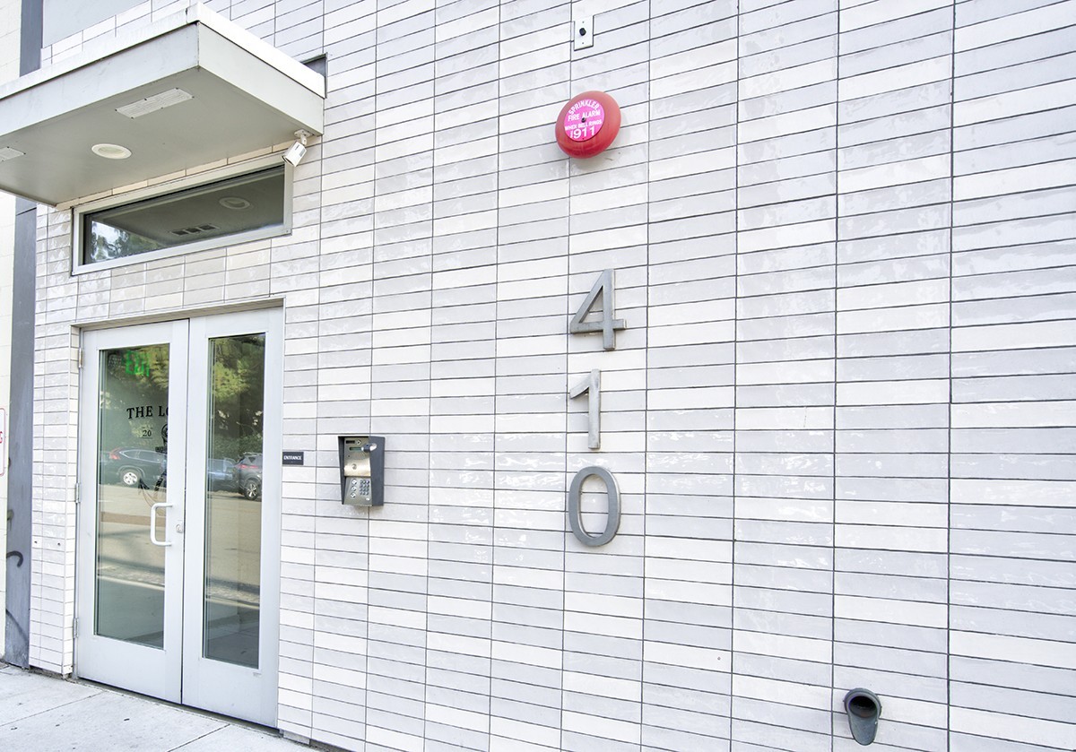 410 Webster Street #6 - Photo 3 of 19