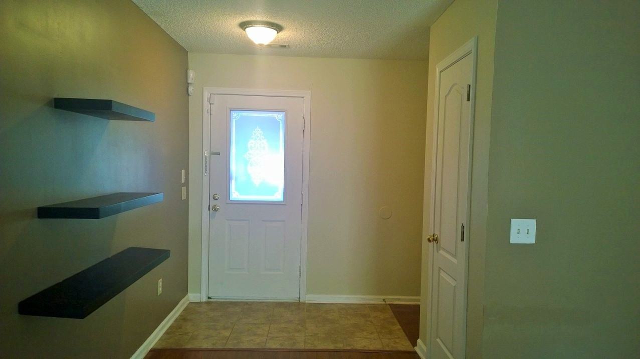 1067 Cassidy Ln - Photo 2 of 18