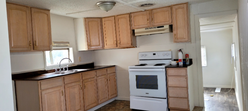 205/437Holt Ave #8 - Photo 2 of 5