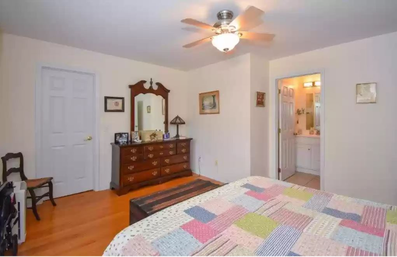 66 Christopher Cir - Photo 6 of 30