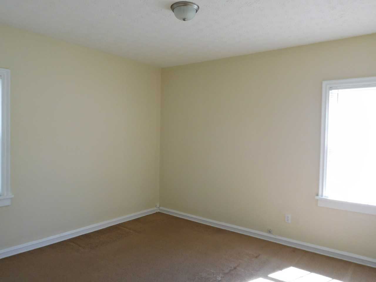 3625 Normandy - Photo 3 of 24