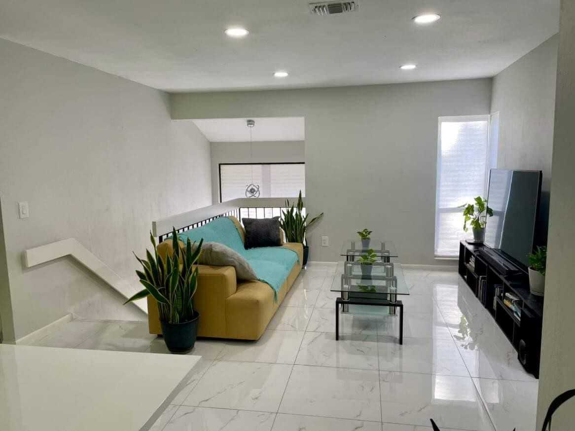 16 Sherbury Ct #16 - Photo 3 of 18