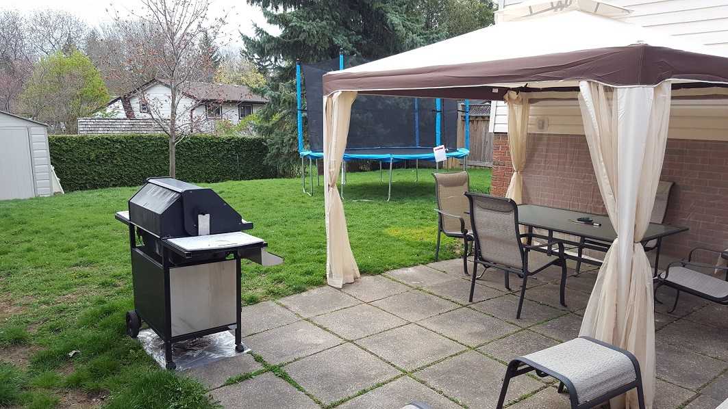 9 Sanderson Drive - Photo 2 of 7