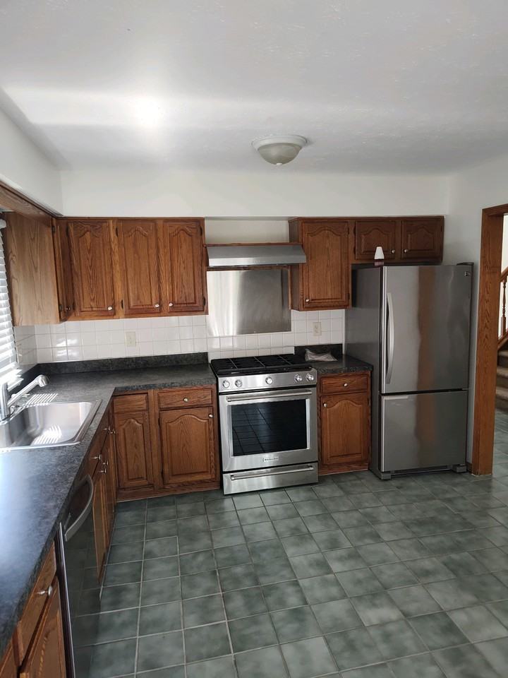 859 Brainard Rd #NA - Photo 2 of 20