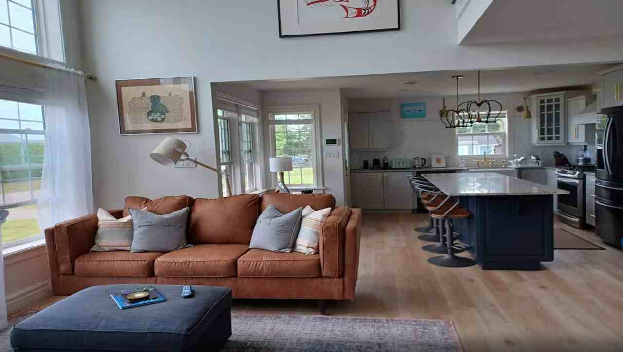 409 Rue Paturel - Photo 2 of 16
