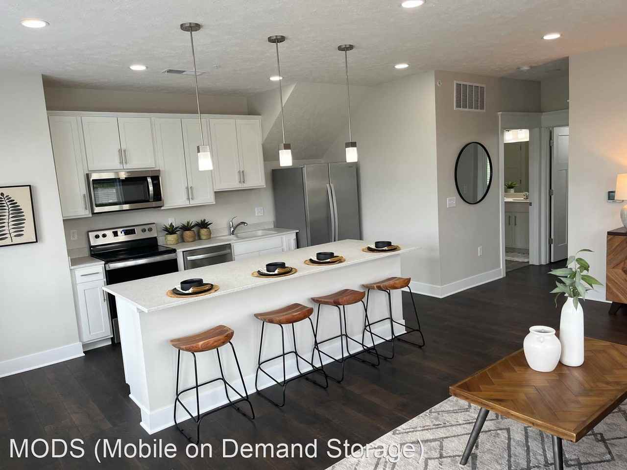 Coventry Pointe - Photo 2 of 4