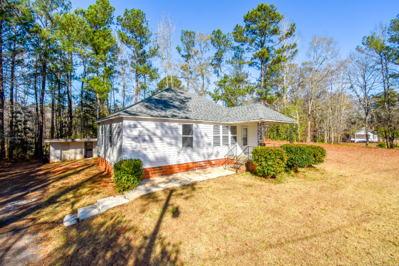 1840 Worthy Rd - Photo 2 of 36