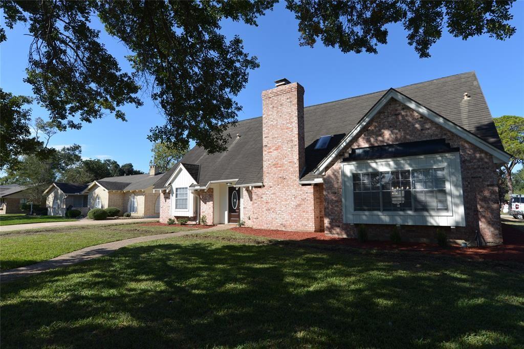 1802 Claiborne Dr - Photo 2 of 35