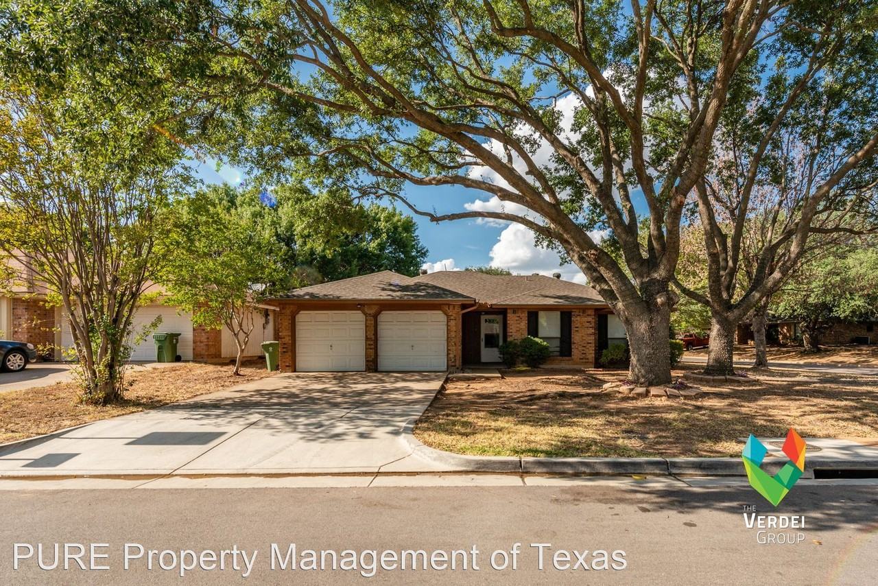 3501 Wentworth Dr - Photo 2 of 21