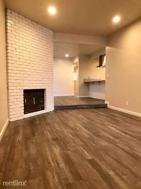 1638 Sierra Gardens Dr - Photo 3 of 15