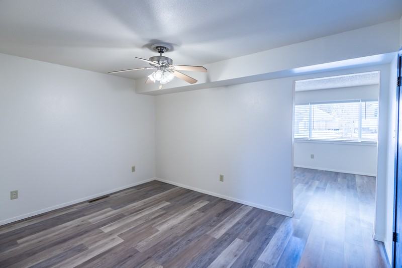1205 Crook Ave - Photo 6 of 19