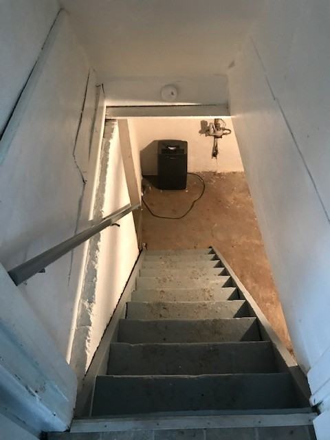 1711 S Scott St #1 - Photo 7 of 18