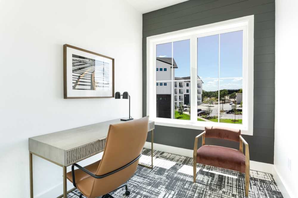 7300 S Interstate 35 #2C07 - Photo 3 of 24