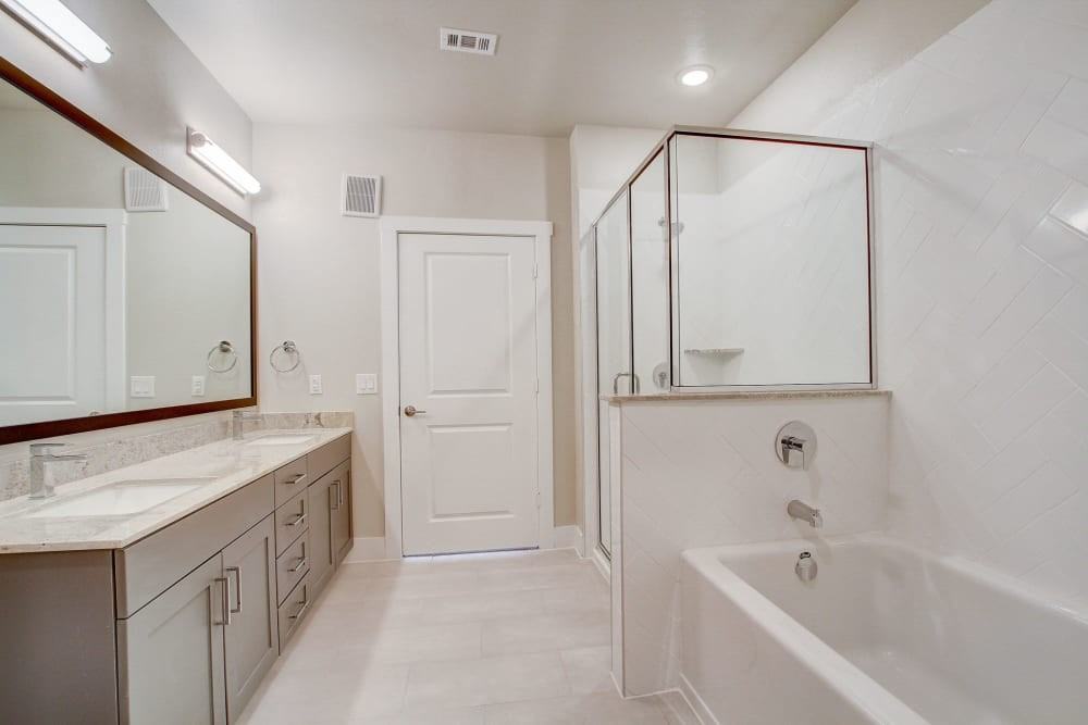 7300 S Interstate 35 #2C07 - Photo 5 of 24