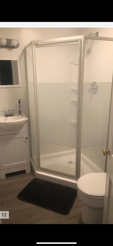 4030 Rockwell Ave - Photo 2 of 10