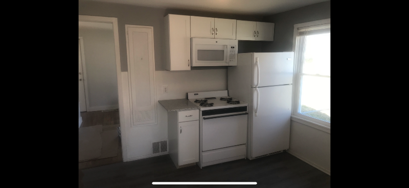 4030 Rockwell Ave - Photo 3 of 10