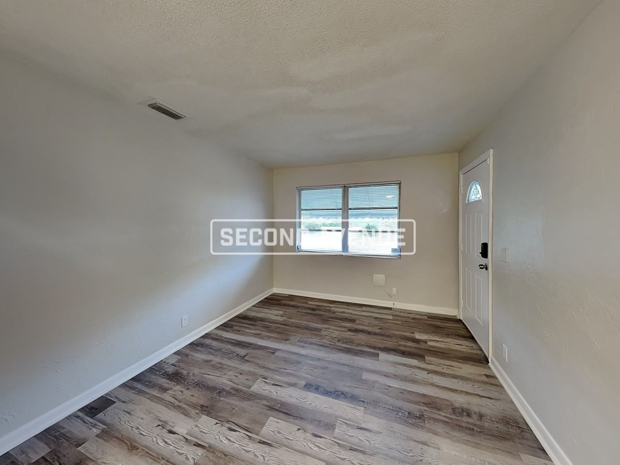 6731 W Virginia Ct - Photo 2 of 17