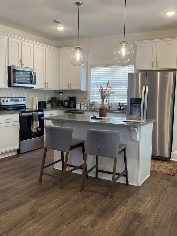 110 Conrad Dr #1 - Photo 4 of 10