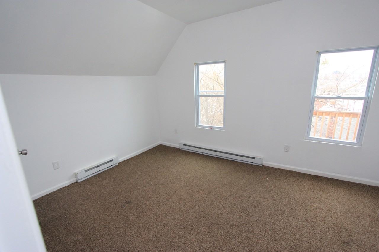 103 Madison St #103-4 - Photo 5 of 17