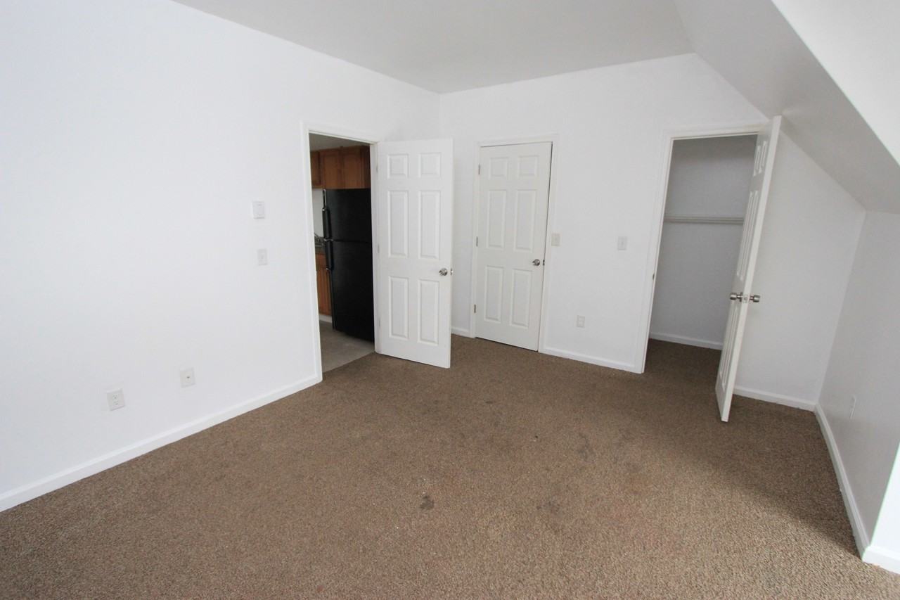 103 Madison St #103-4 - Photo 7 of 17