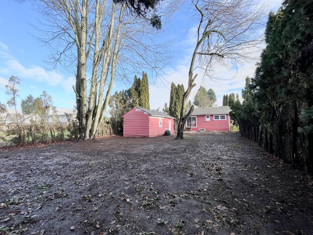 9237 Woodbine St #1 - Photo 4 of 5