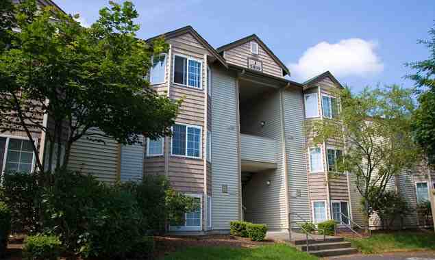 Capitol City on the Course - Photo 2 of 5