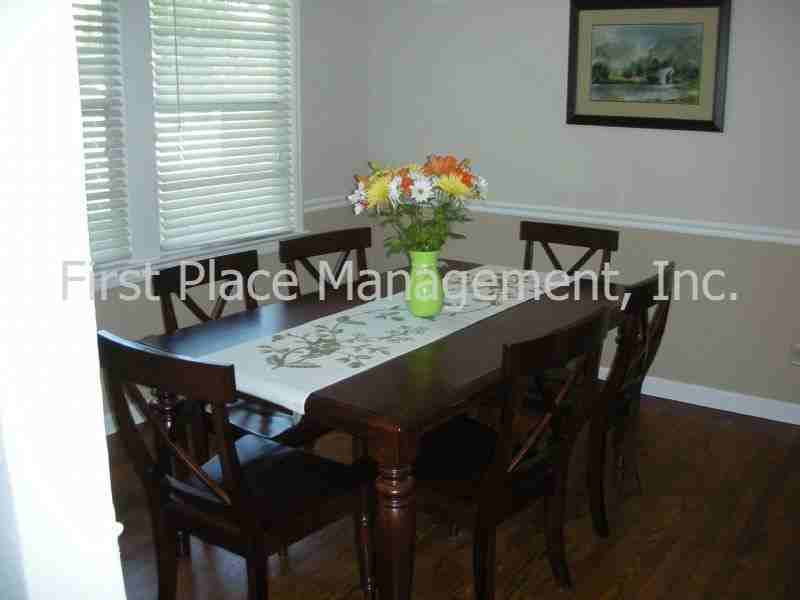 4343 Pinewood Ave - Photo 3 of 6