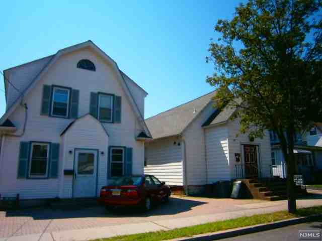 125 Linwood Ave - Photo 2 of 6