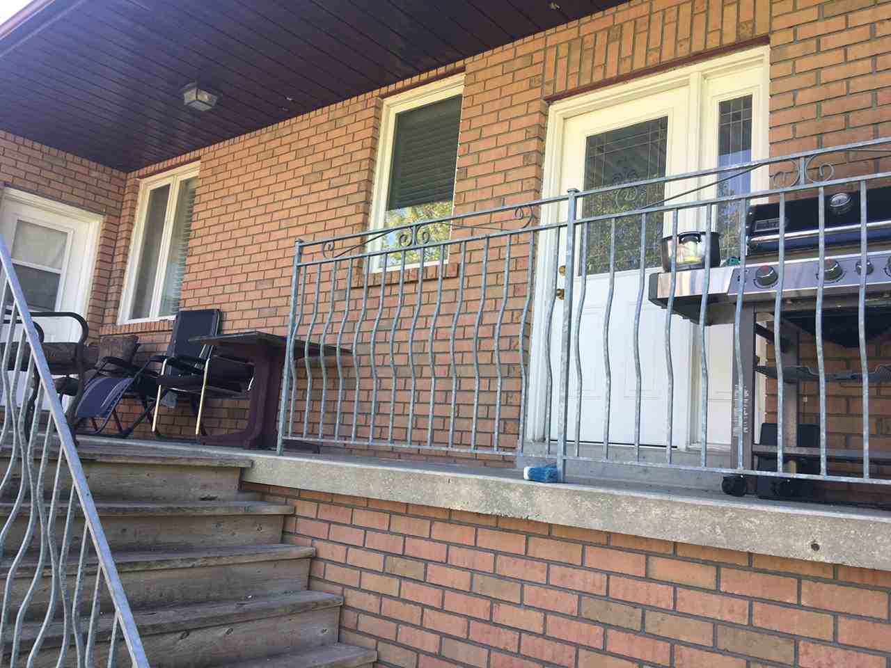 436 Stephanie Blvd - Photo 3 of 6