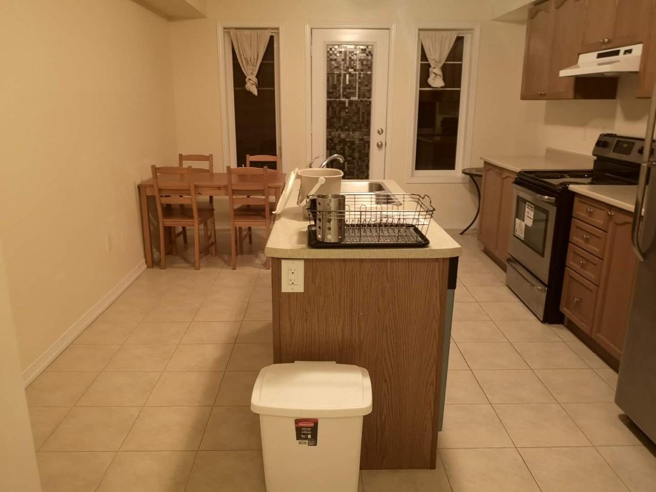 5287 Major Mackenzie Drive East - Photo 2 of 8