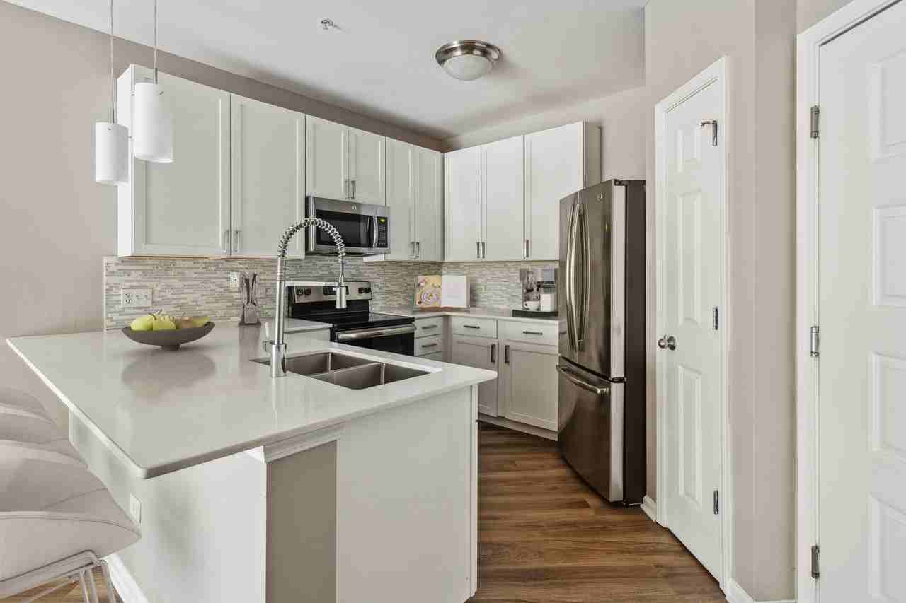 City View at the Highlands - Photo 2 of 86