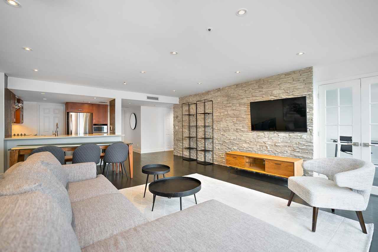 329 Notre Dame East - Douek.ca - Photo 3 of 32