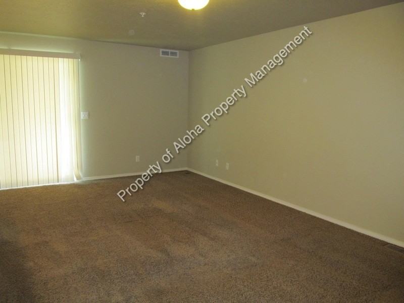 1023 W Pine Ave #101 - Photo 4 of 27