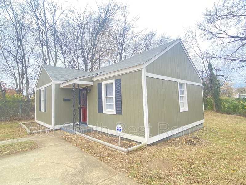 2333 Warren St - Photo 2 of 8
