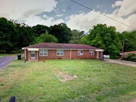 featured image of 111 Pineview Rd