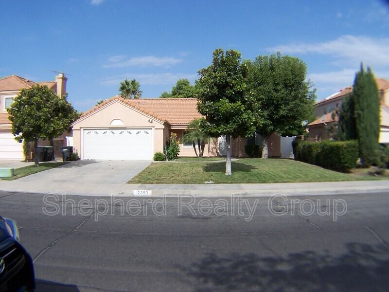 2292 Tiger Lilly Way - Photo 2 of 27